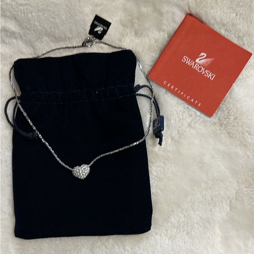 Swarovski: Silver Necklace Heart Imbedded with Swarovski crystals